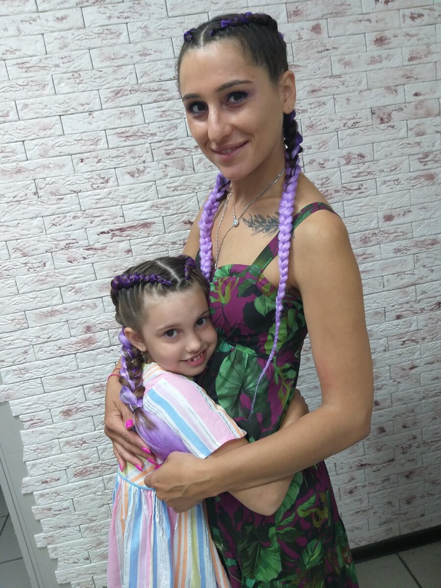 Косы для мамы с дочкой