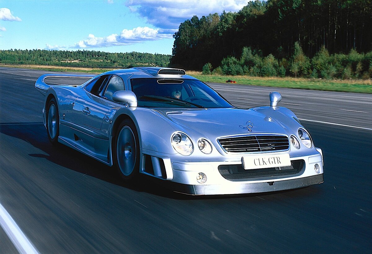 mercedes-benz clk-gtr 1997