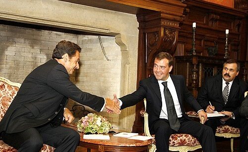 Переговоры Д.А.Медведева и Н.Саркози 8 сентября 2008 г. http://www.kremlin.ru/events/president/news/1332/photos/518