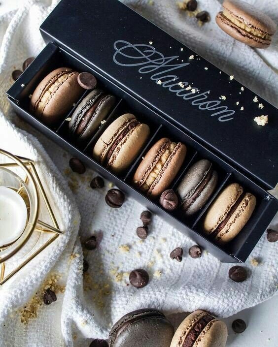 MACARONS