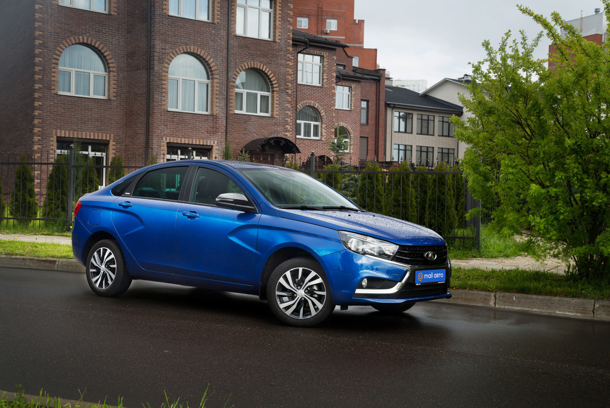 Lada Vesta от 869 900 рублей. фото с auto.mail.ru
