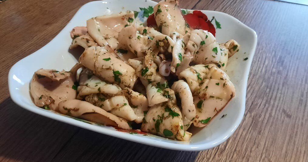 Вкусный и очень полезный кальмар.