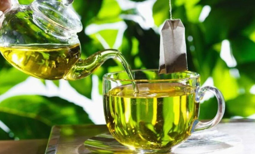 Хороший полезный зеленый чай. Зеленый чай. Чашка зеленого чая. Tea зеленый чай. Ароматный зеленый чай.