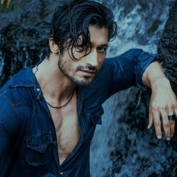 Видьют Джамвал Vidyut Jamwal