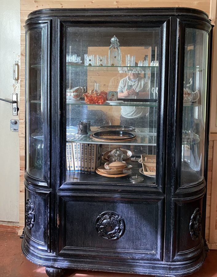 Немецкий шкаф начала 40 годов (фото из сети)