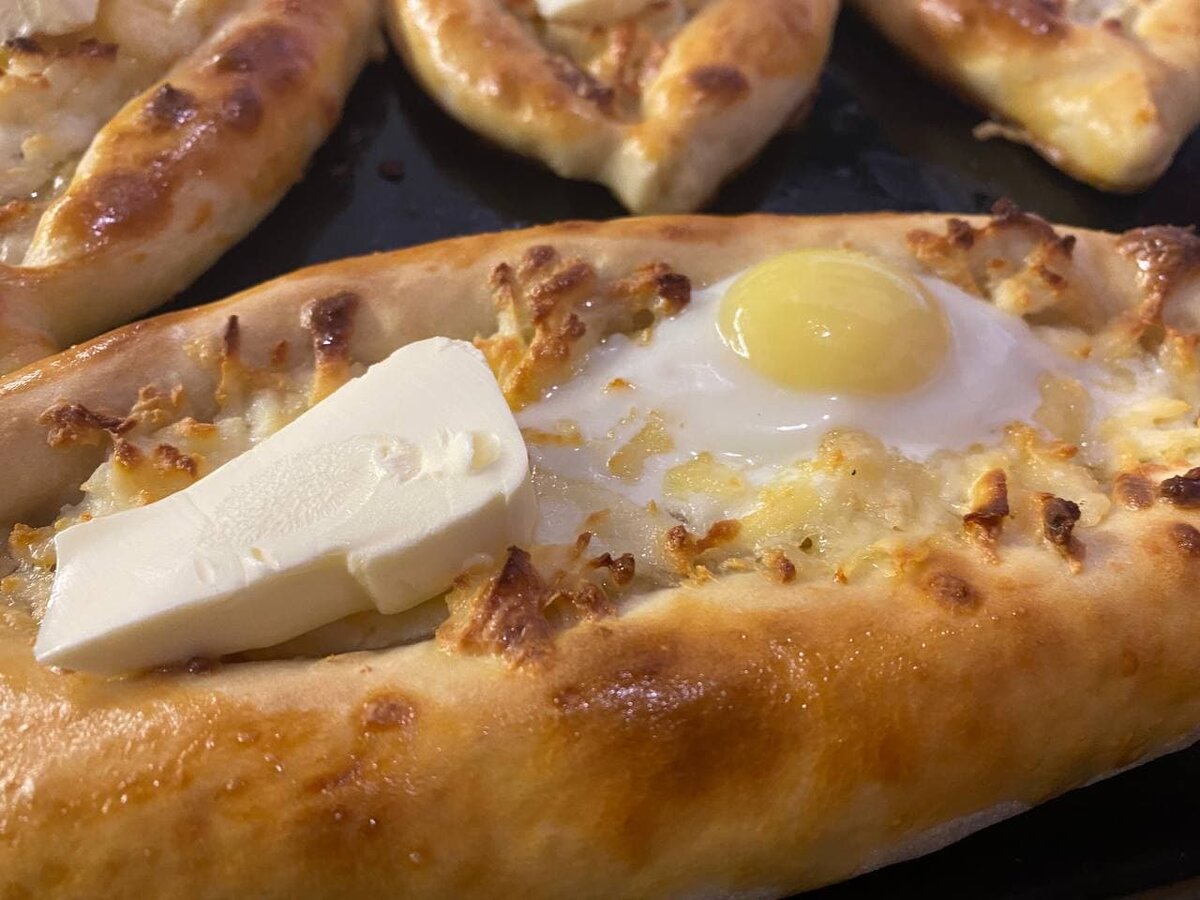 Готовлю настоящие аджарские хачапури всего за полчаса. Набор продуктов самый простой