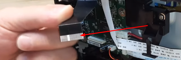 Снимаем крышку