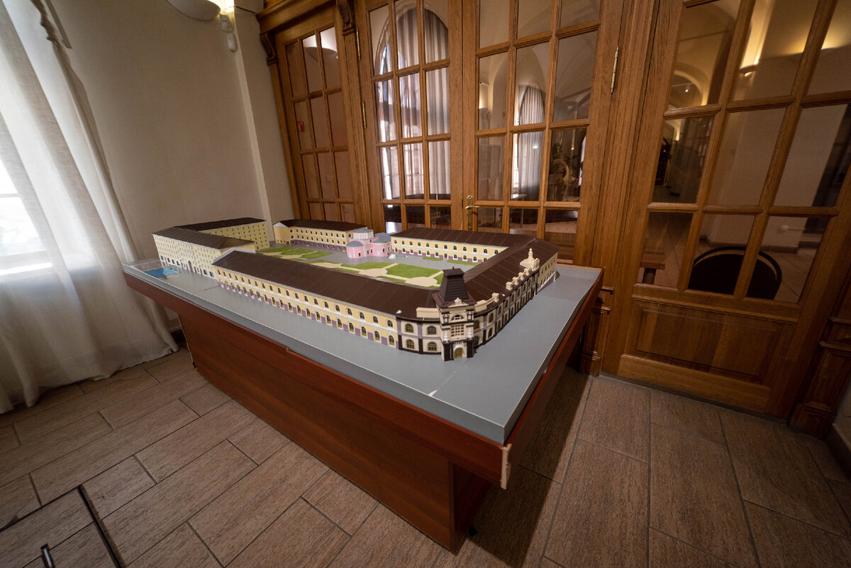 Реконструкция гостинного двора