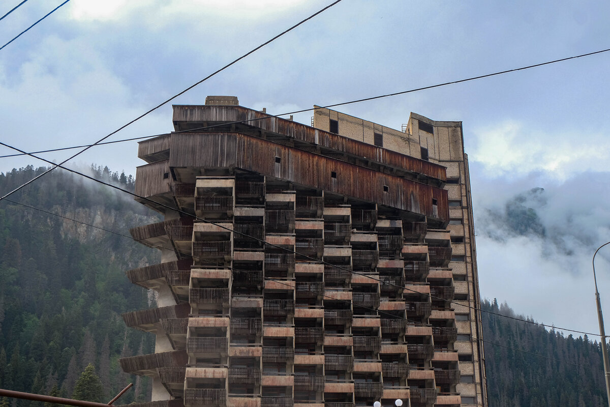 Не забывайте подписываться на канал. Я часто делюсь интересными маршрутами и вкусными местами по всей России