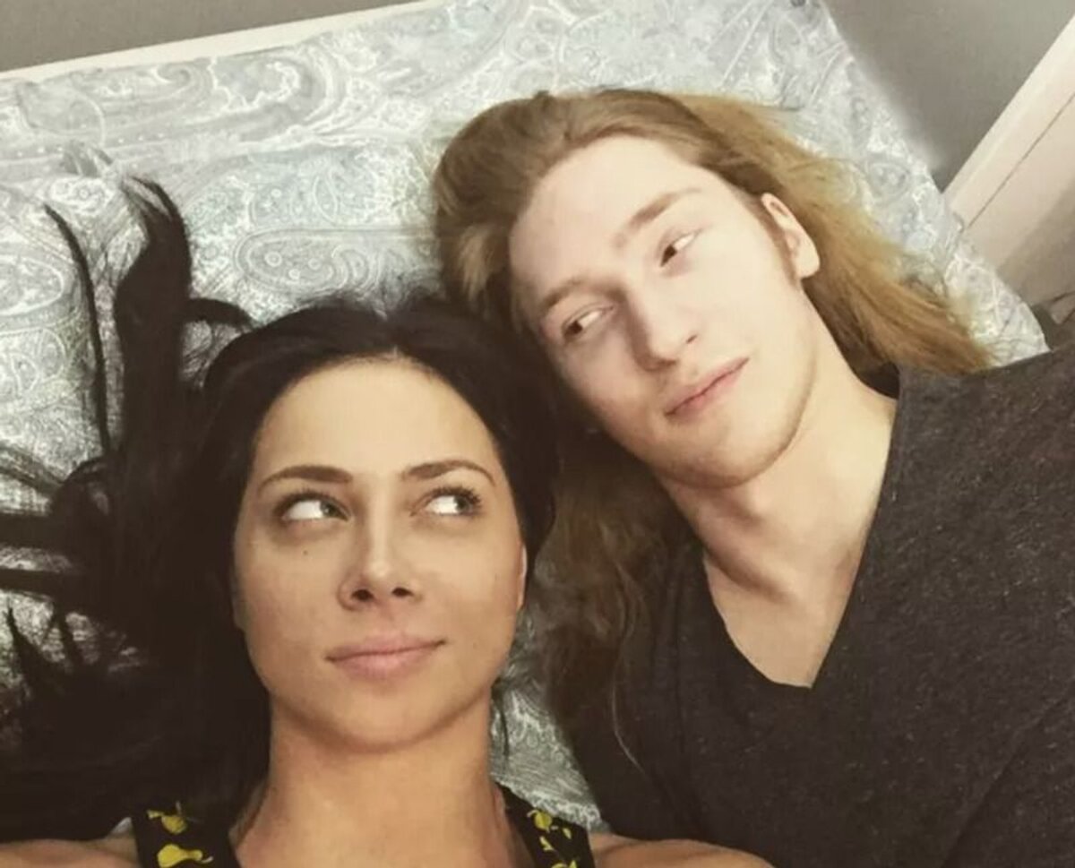    Настасья Самбурская и Александр Иванов Фото: Инстаграм (запрещен в РФ) актрисы