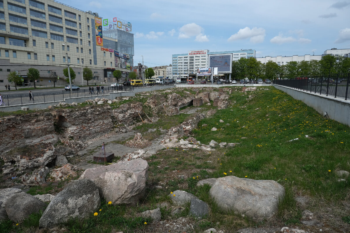 Фото Берега Балтики, Руины Королевского замка, г. Калининград, 2022 год