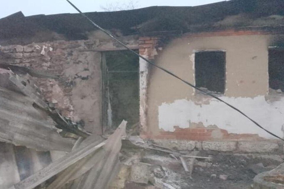     41-летняя женщина погибла в пожаре в жилом доме под Липецком  Пресс-служба ГУ МЧС Липецкой области.