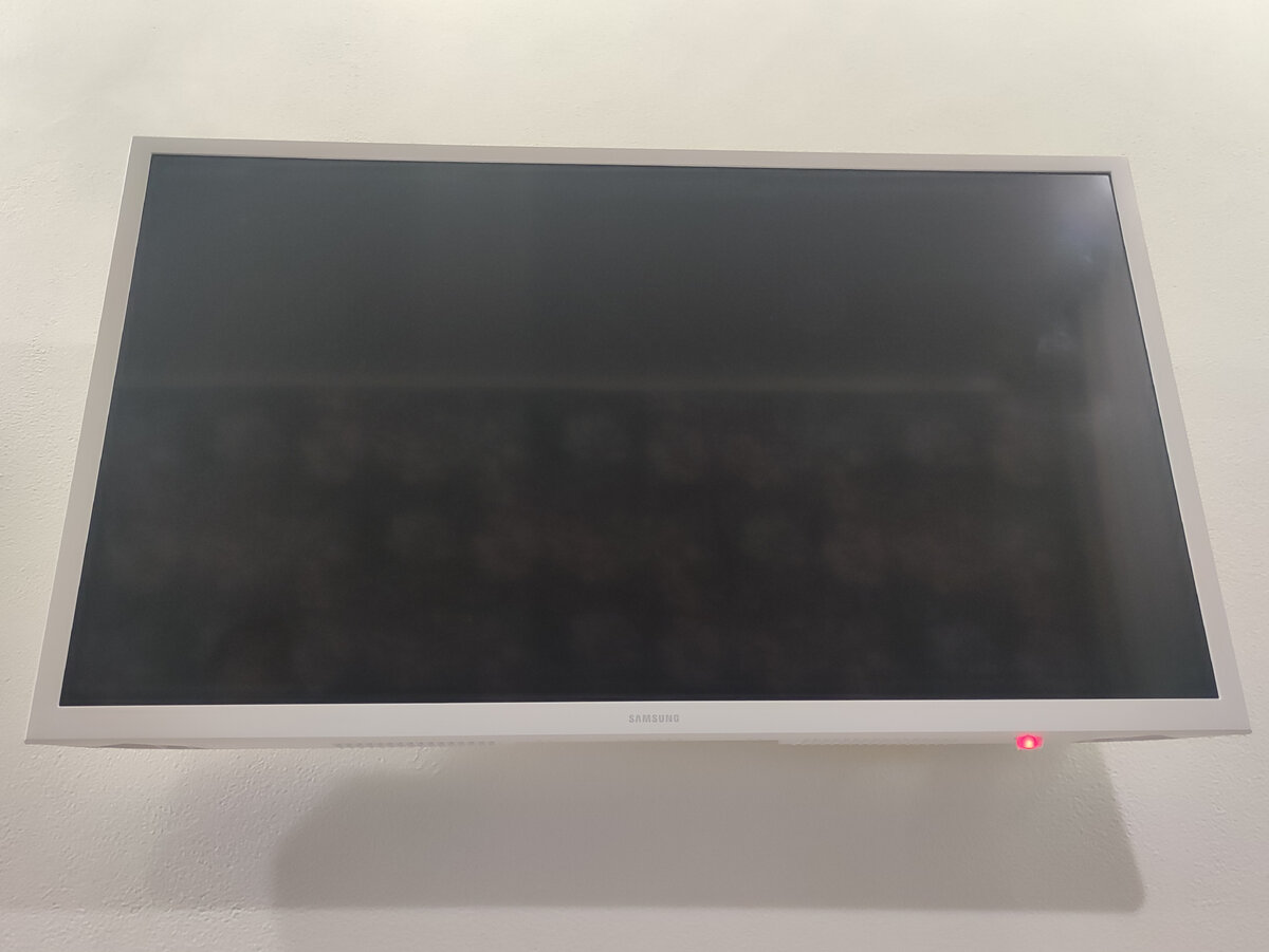 Samsung Smart TV 32 дюйма