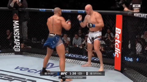 – Обстановка по кайфу, мы сегодня танцуем.