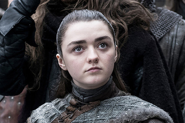  Изображение Мэйзи Уильямс в роли Арьи Старк в" Игре престолов " Сезон 8.