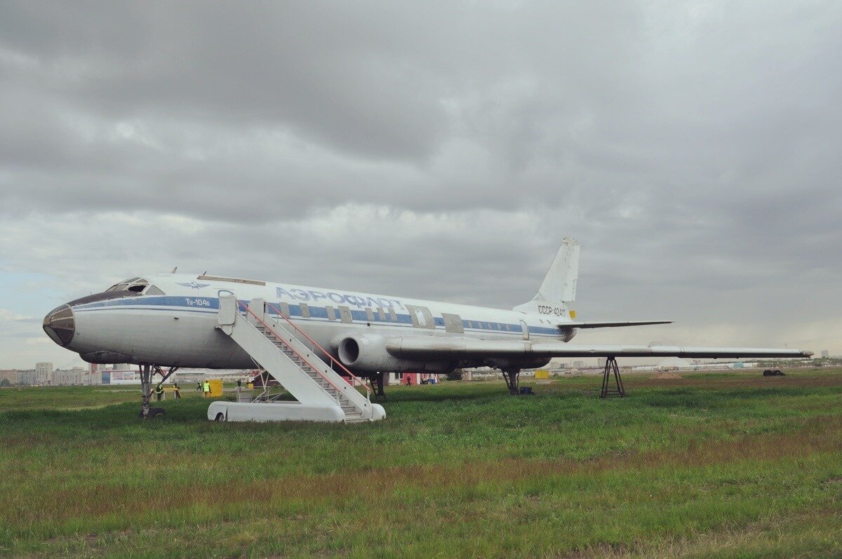 Ту-104. Пассажирский самолёт с генами бомбардировщика Ту-16! | Авиатехник  | Дзен