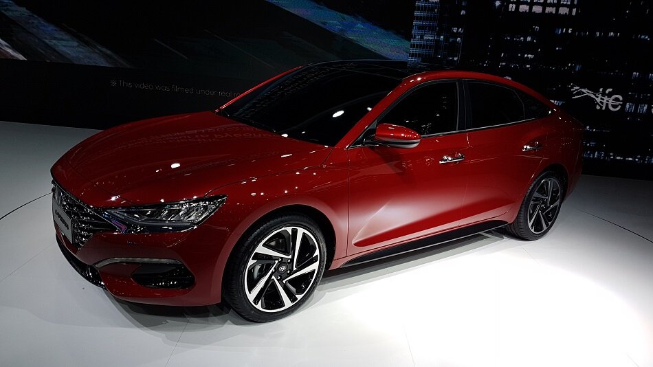 Hyundai La Festa
