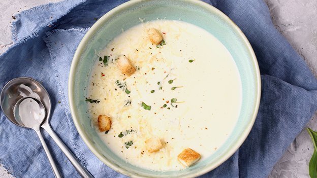 Ароматный сырный крем-суп