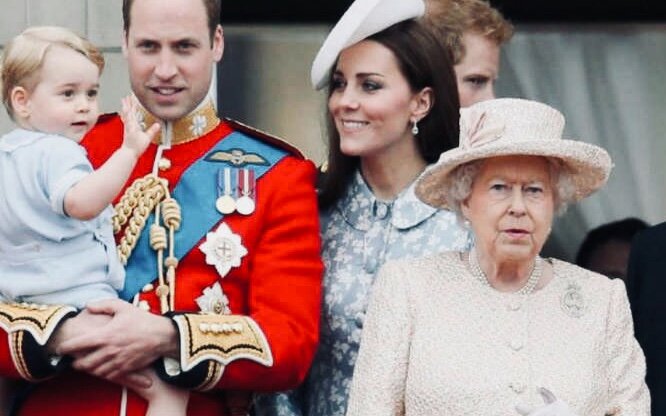 Кейт Миддлтон, принц Уильям, принц Луи