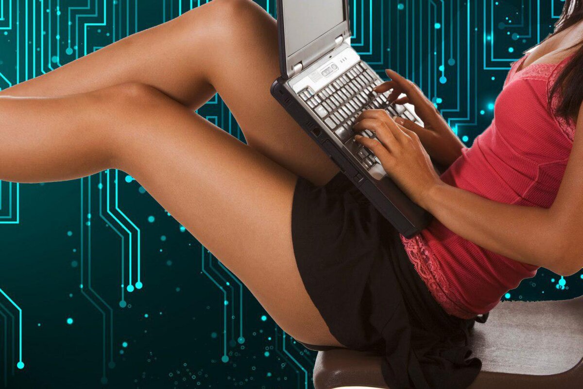 я оюблб тебя дизнь текси. я люблю интернет. виртуальная любовь. виртуальная любовь стихи. песня кис кис кис кис текст.