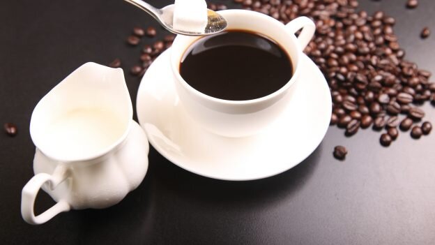 Кофе после 50 лет: стоит ли его пить или лучше отказаться?