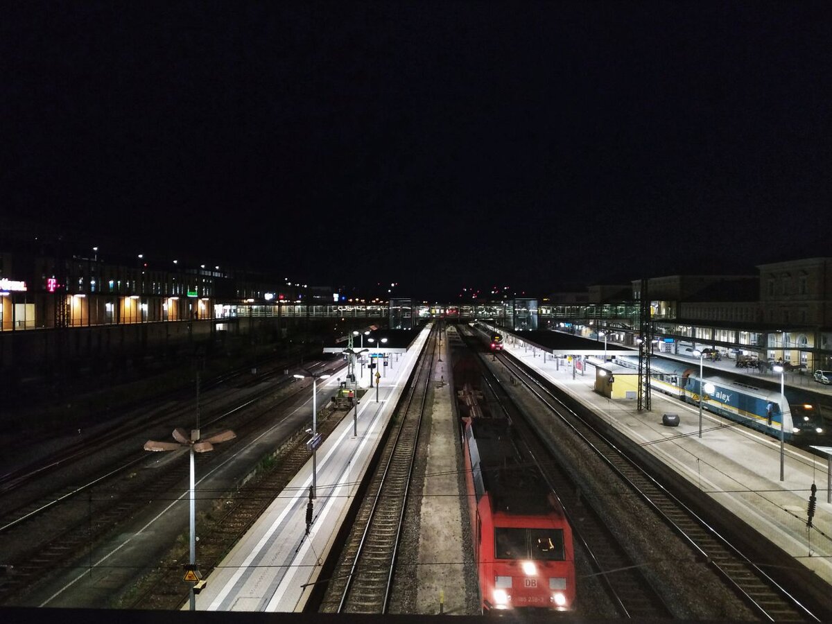 Вокзал (Hauptbahnhof) в Регенсбурге 