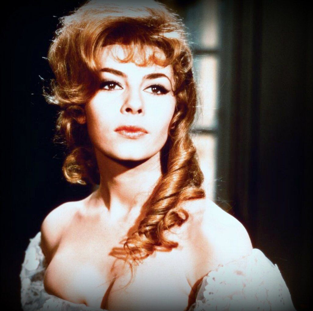 Кадр из киноэпопеи Анжелика