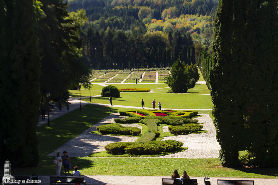 кисловодский курортный парк долина роз. кисловодск парк минводы. парк долина роз кишинев. кисловодский национальный парк гора. экопарк кисловодск.
