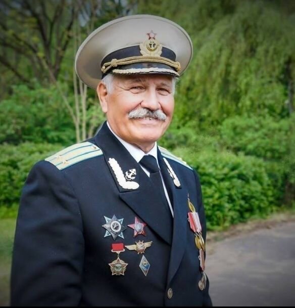 Бравый подполковник Н.В.Гущин