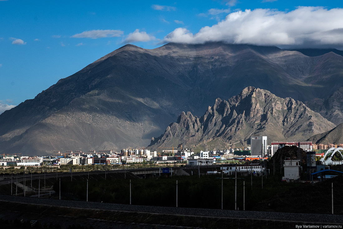 Обычный тибетский пейзаж