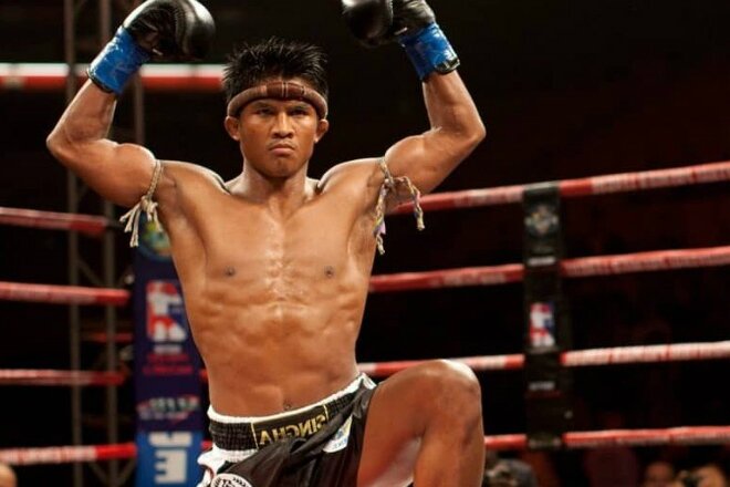 Боец муай тай