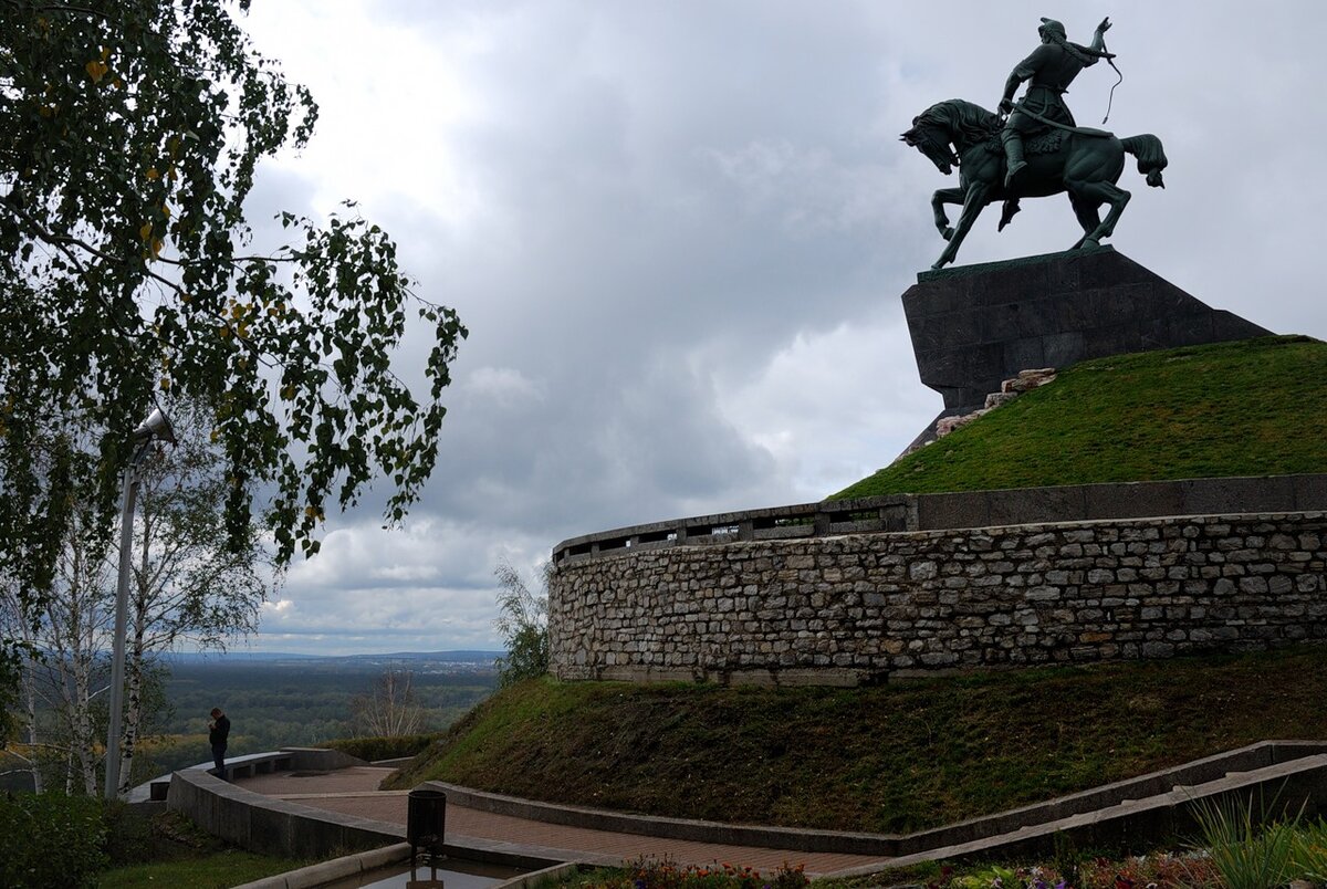 Памятники уфы фото