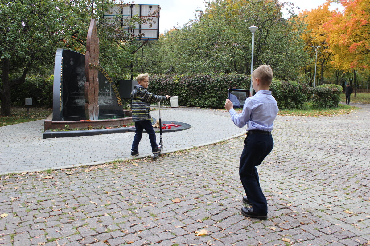  Необычный памятник (Фото: Баркова А.А., Текст: Рудьков Штефан)