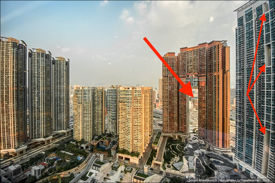 Почему в Гонконге строят дома с огромными дырами (чтобы могли пролетать драконы)