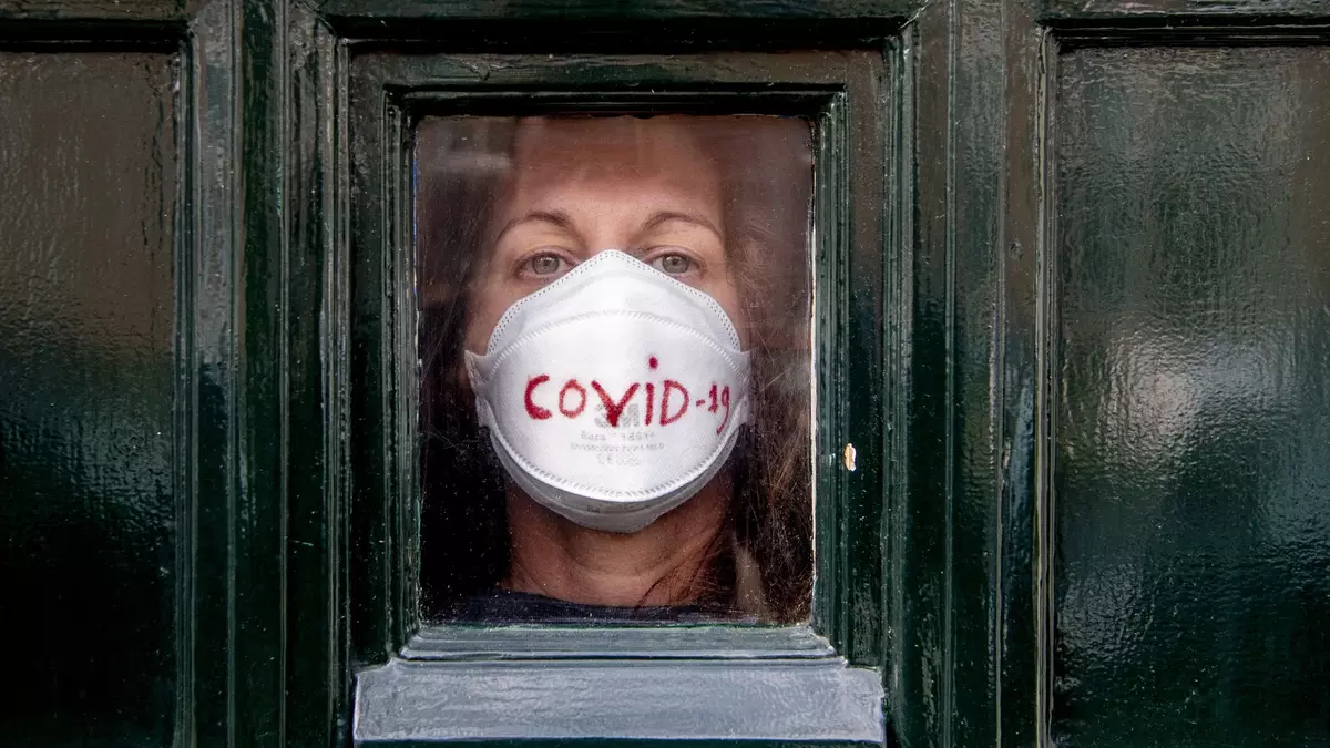 По словам Инфектолога Троанка, большинство заболеваний, вызванных коронавирусом, можно лечить дома.