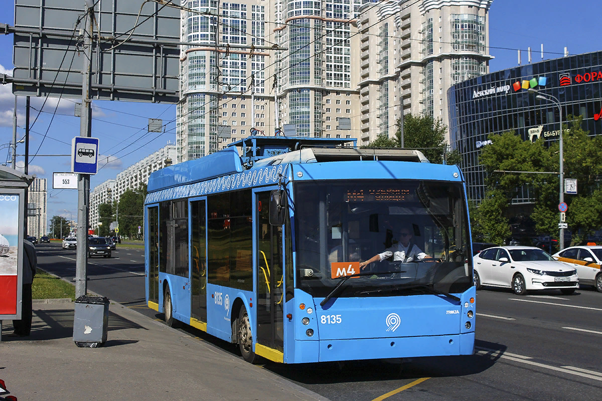 Тролза-5265.00 «Мегаполис» №8135, Ленинский проспект
(Источник фото: transphoto.org; Автор: Nikita Filchenkov)