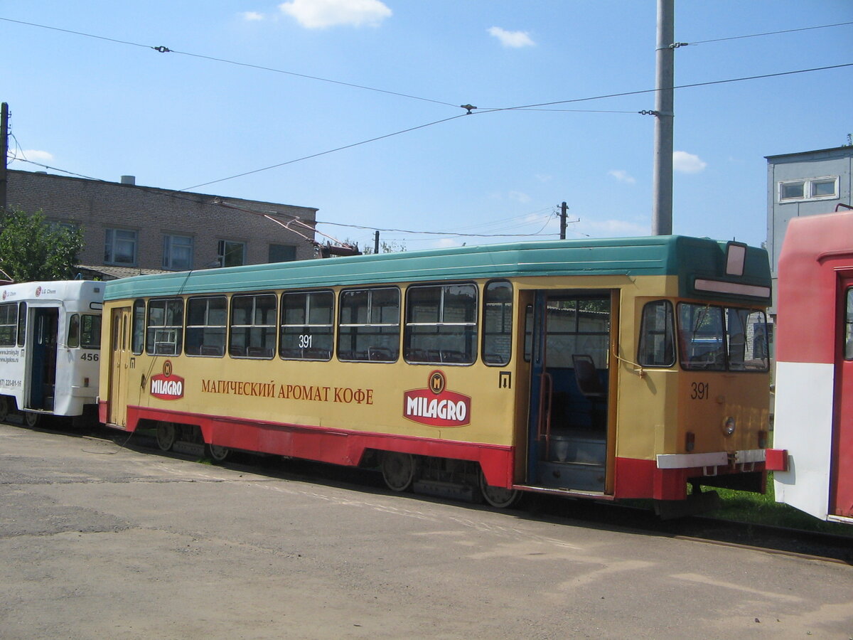 Вагон РВЗ-ДЭМЗ, г. Минск, трамвайное депо, 19.08.2008 года