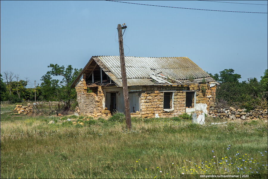 Нашел, где в Крыму нет проблем с жильём