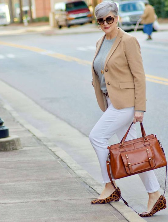Фото: https://www.styleatacertainage.com