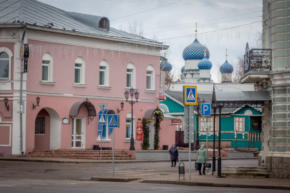 Углич часовня памятник угличанам