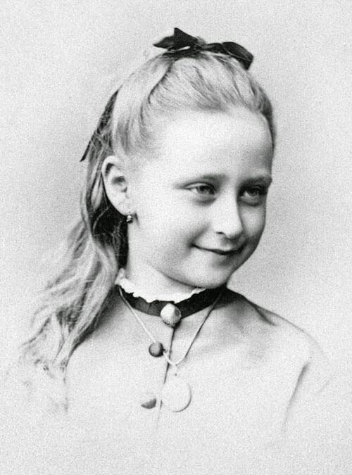 Принцесса Гессенская и Великобританская Элла. Примерно 1870-1873 гг.