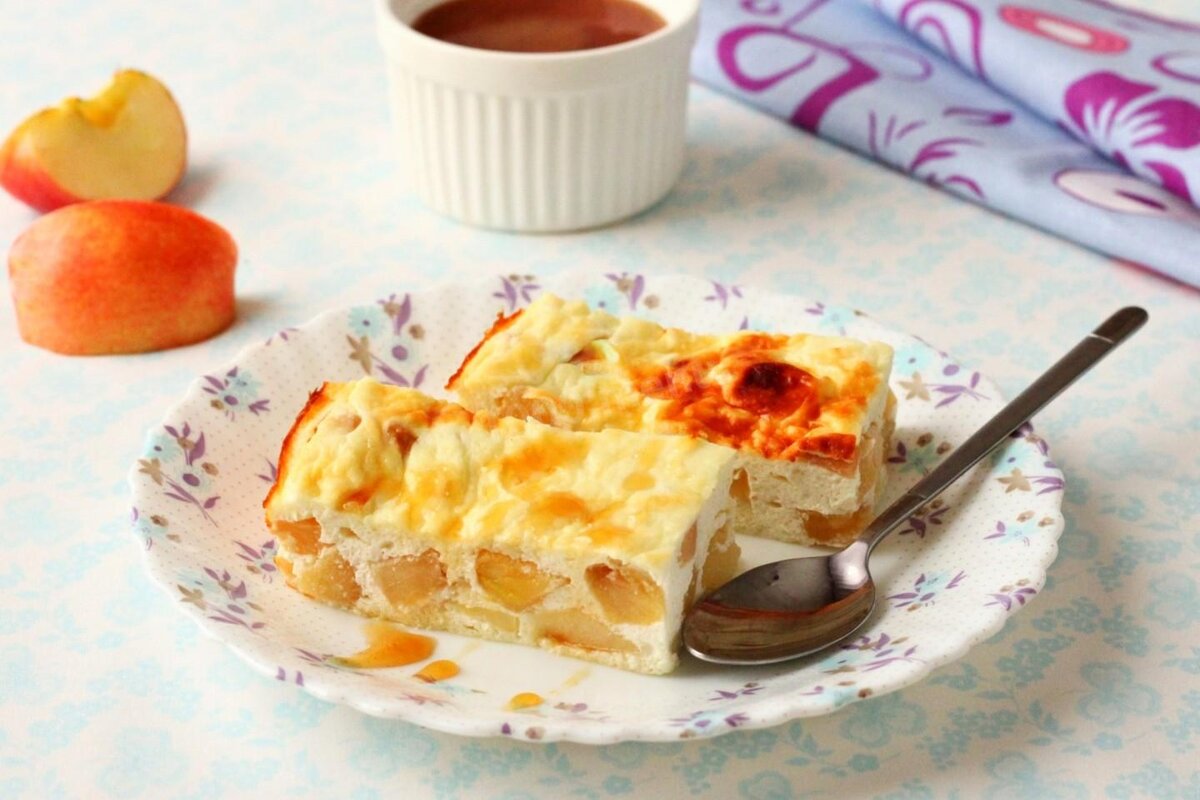 Запеканка манная с яблоками