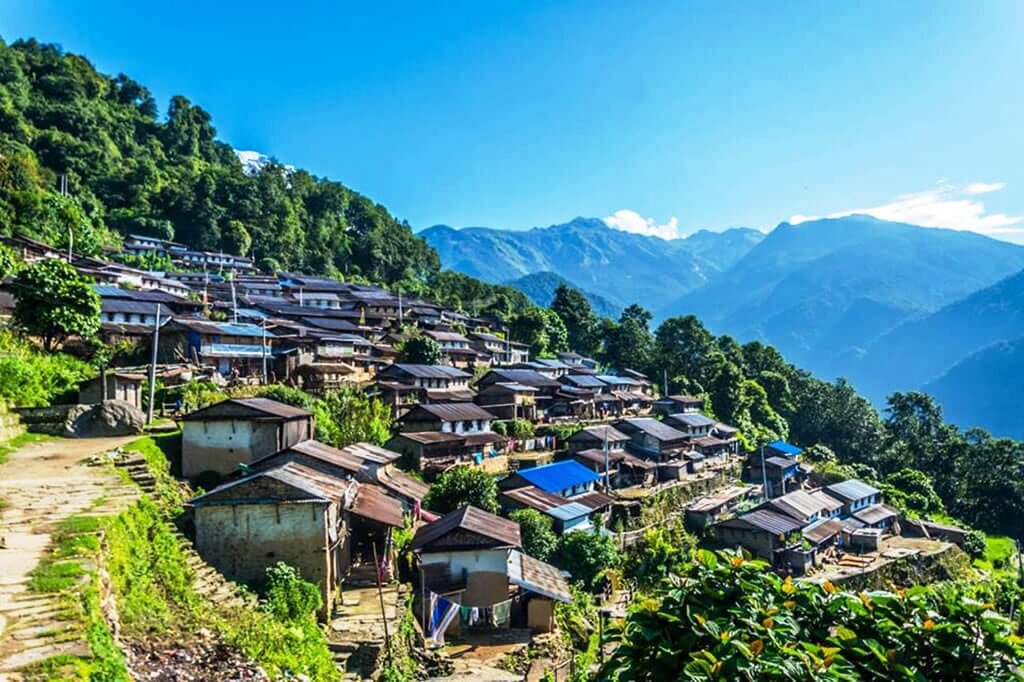 Высокогорная страна южной азии. Nepal Village. Syangboche Непал. Тетанг деревня Непал. Деревня Хоксе Непал.