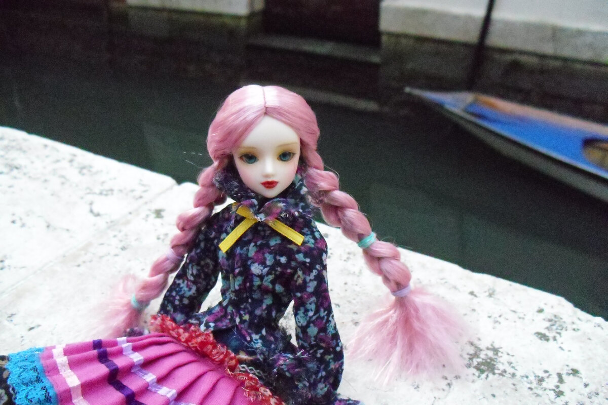 1. Первая J-Doll в моей коллекции. Венеция 2011 год. Все фотографии авторские.