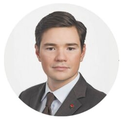 Евгений Кошелев, директор офиса рыночных исследований и стратегии Росбанка: