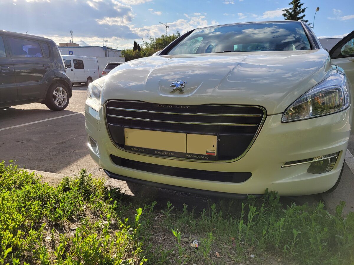 Пежо купить в Москве — комплектации и цены на новый Peugeot у официального дилера