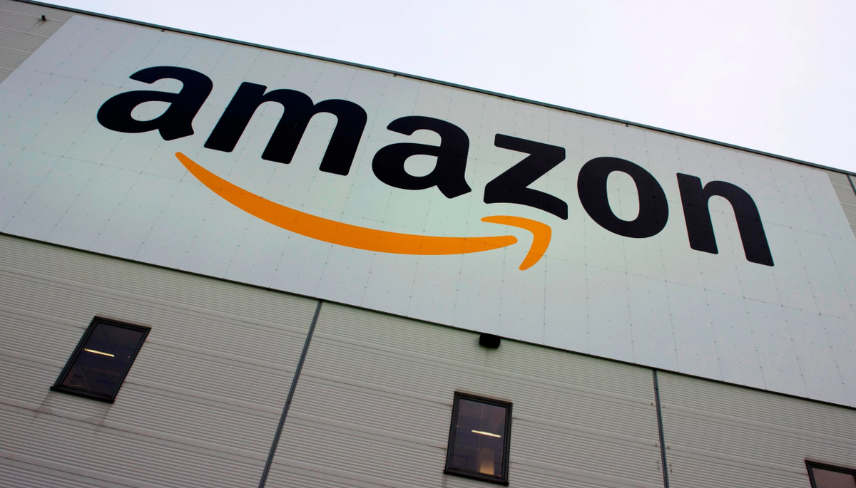 Компания amazon логотип. The amazon. Корпорация амазон. Компания амазон. Амазон фото компании.