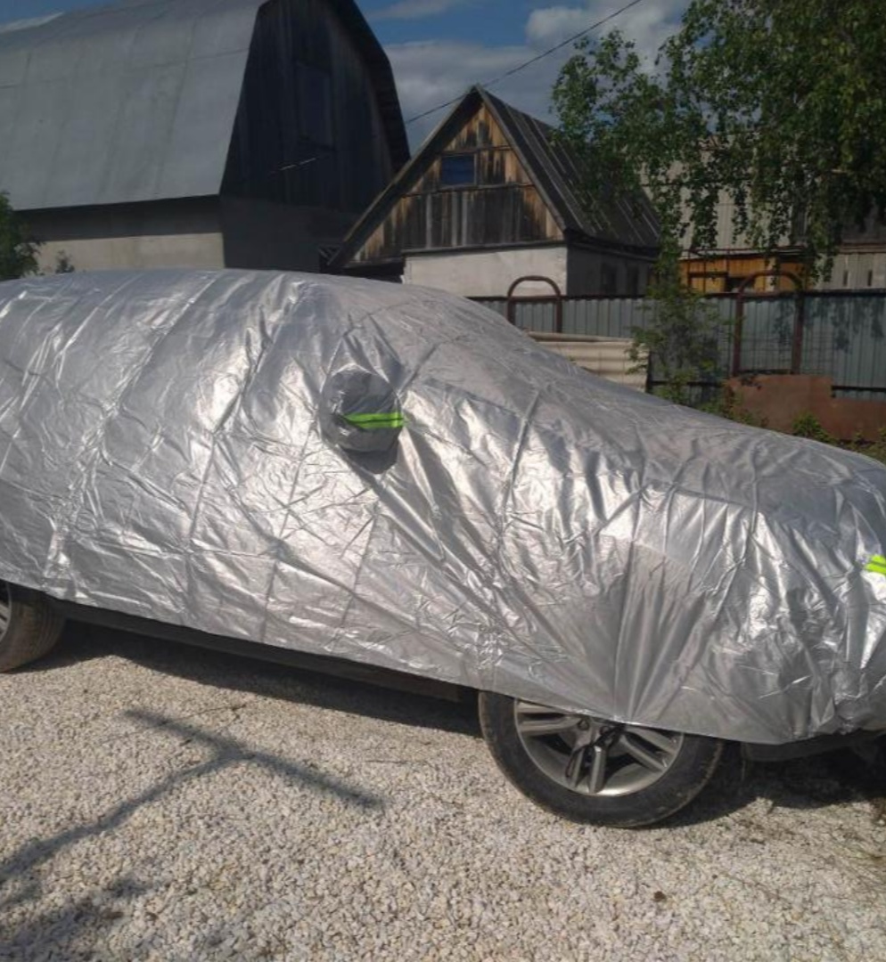 Применимость:
Изготовлено из дышащего материала, чтобы избежать попадания тепла и влаги из-под крышки автомобиля.
Предотвращает появление царапин и солнечных лучей в вашем автомобиле.
Поделиться
Чехол можно сложить в компактный размер, когда он не используется и не хранит.
Защищает от загрязняющих веществ окружающей среды, таких как дерево sap и птицы, защищает от выцветания краски, ультрафиолетовых лучей солнца, снега, пыли и ветра.
Его поверхность может эффективно блокировать солнечное ультрафиолетовое излучение, имеющее некоторую степень защиты.
Он эффективно предотвращает попадание пыли в автомобиль, сохраняя автомобиль внутри и снаружи чистым и аккуратным.
Он может защитить поверхность автомобиля от царапин.
Легко стирается и собирается.