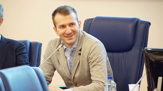  Доцент ВШЭ Иван Медведев.

