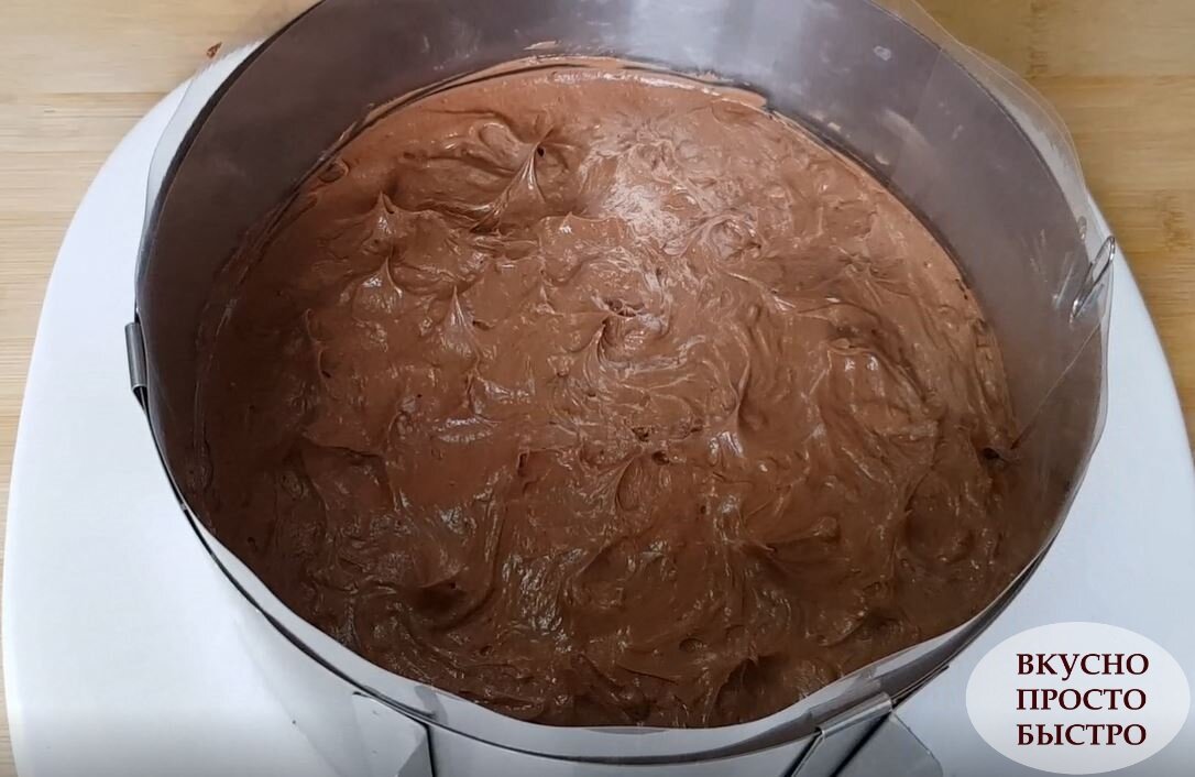 Рецепт на канале Вкусно Просто Быстро – Шоколадный торт по мотивам Киевского торта без выпечки
